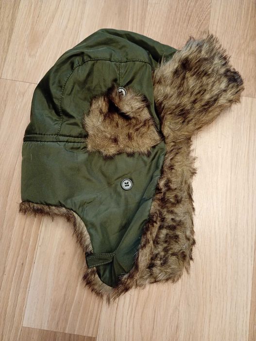 Zimowa czapka z kożuszkiem