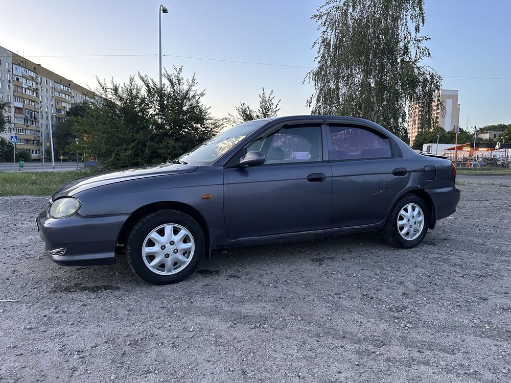 Продам Kia sephia 2