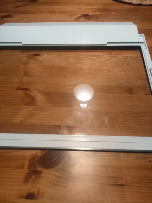 Klapka na warzywa w chłodziarce Samsung