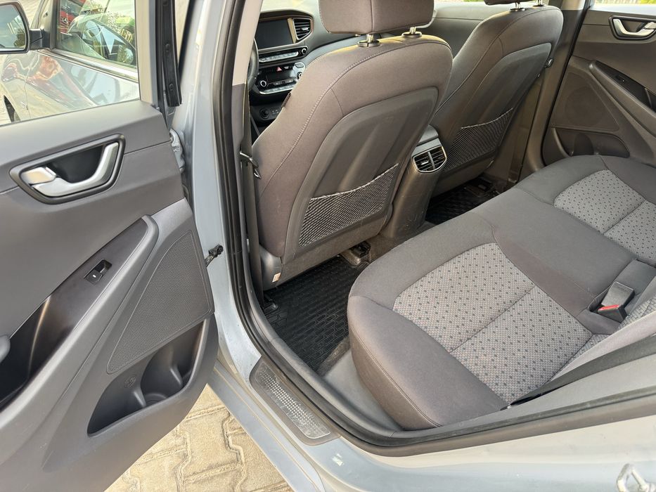 Hyundai Ioniq premium