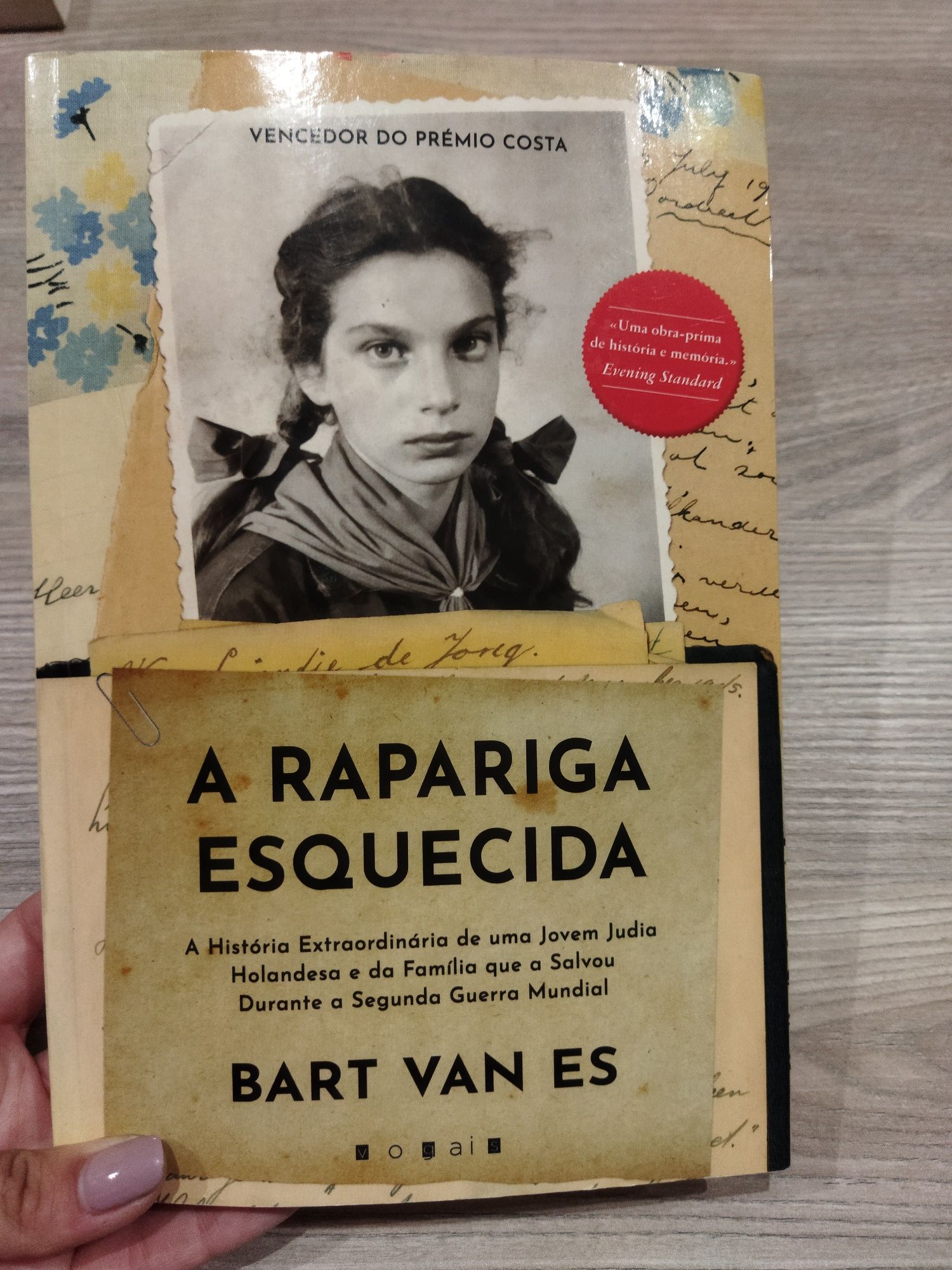 Livro - A rapariga esquecida