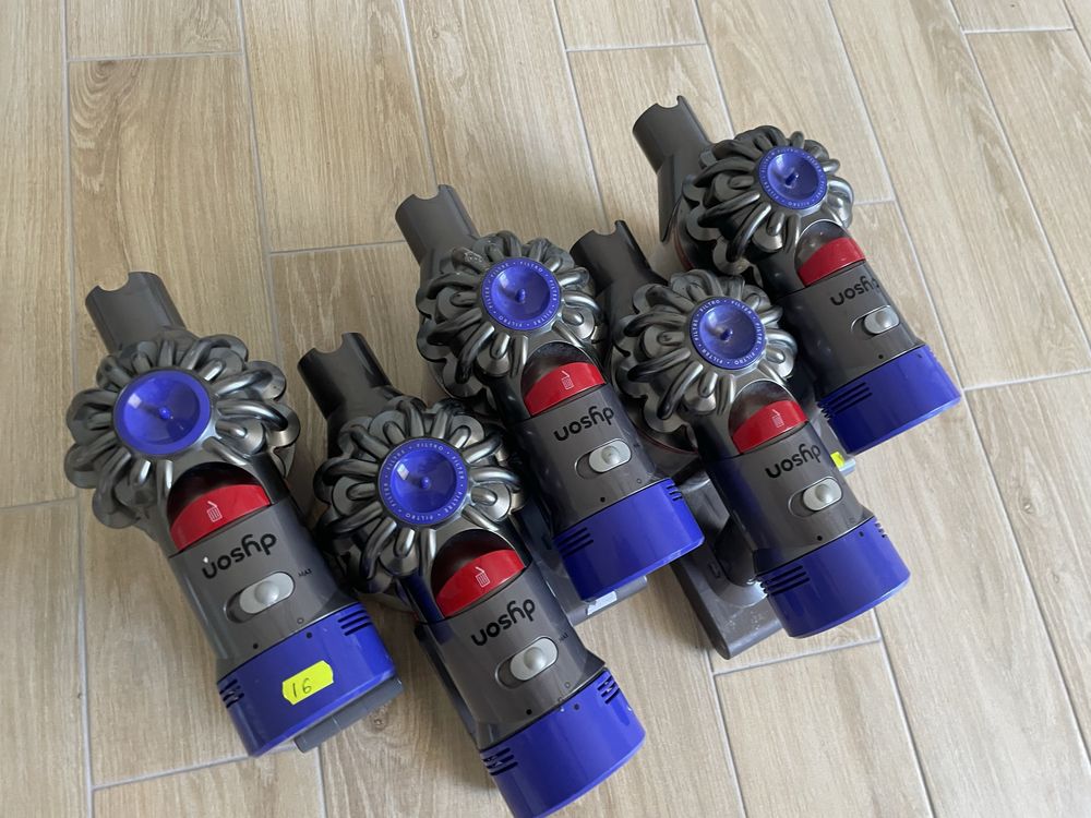 Акомуляторні пилососи Dyson DC62 DC34 V6 V7 V8