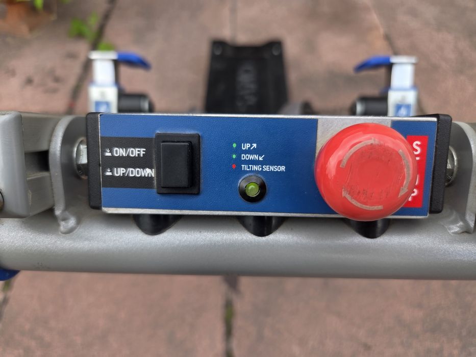 Schodołaz gąsienicowy Liftkar PTR 130