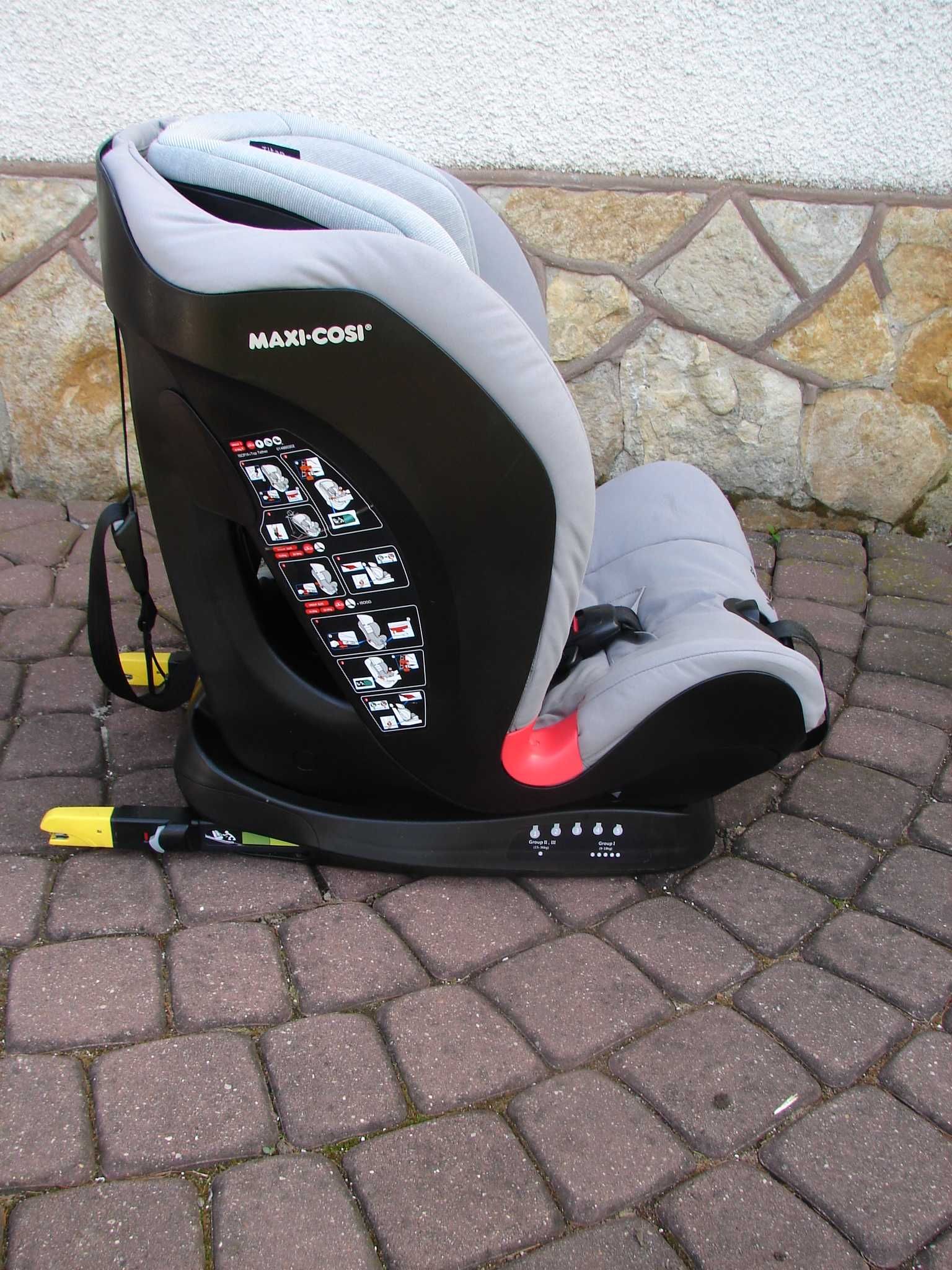 Maxi Cosi Titan fotelik sam 9-36 kg Nomadgrey Isofix