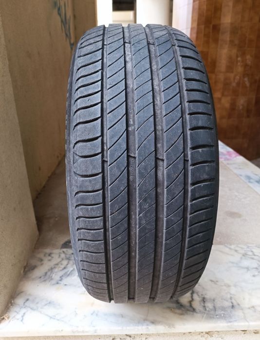 Pneu Michelin 225/45/17