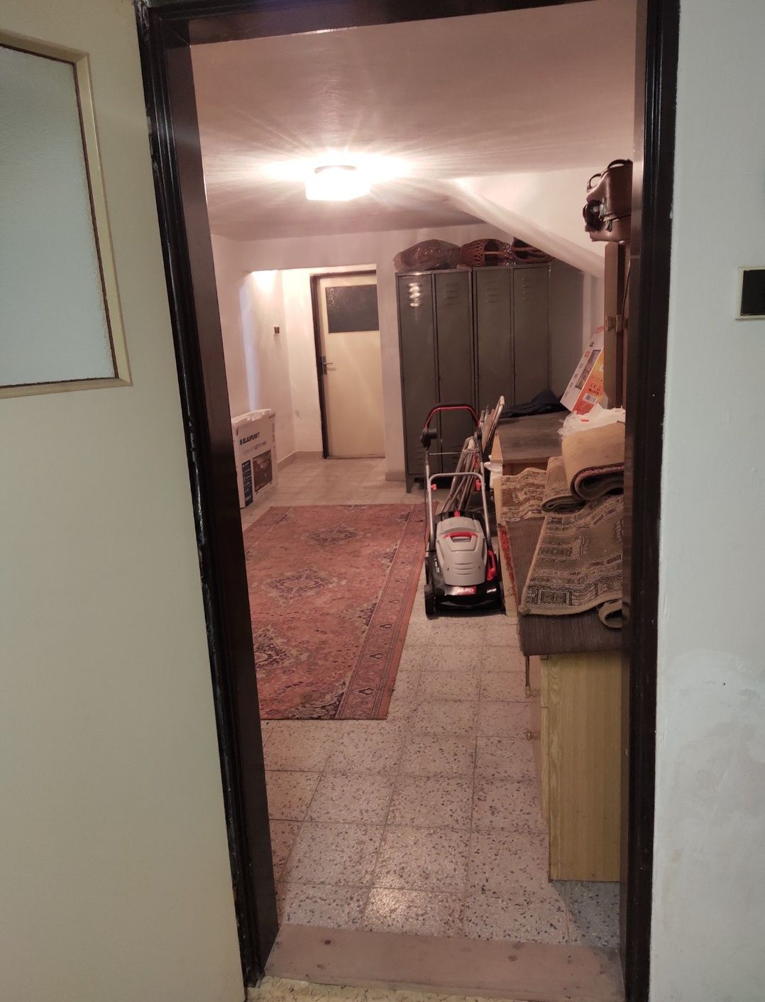 Продам  будинок у р-ні Дастору