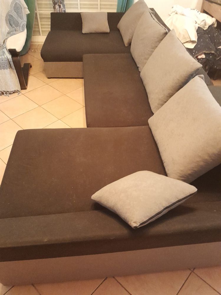 Sofa de 5/6 lugares em bom estado