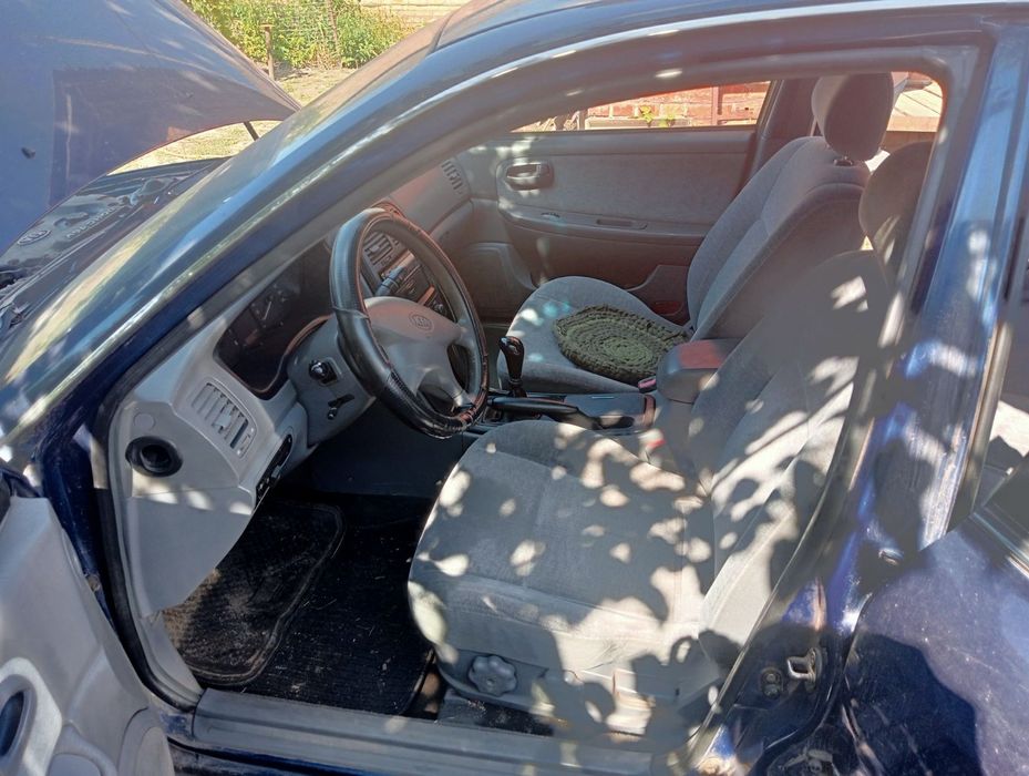 Продам kia під запчастини