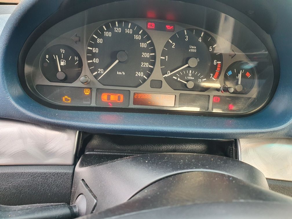 BMW E46 compact 325ti