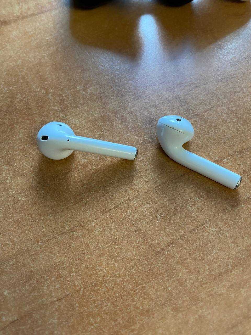 airpods на запчасти + чехол