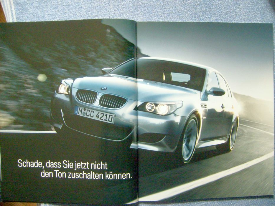 BMW M5 seria E60 M-Power 2004 / obszerny prospekt 76 stron, stan BDB