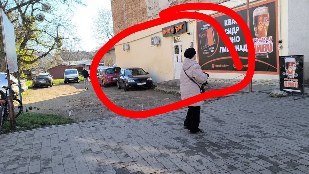 Оренда 35 м2 біля центрального ринку Стрий вул Успенська 44 світло 10