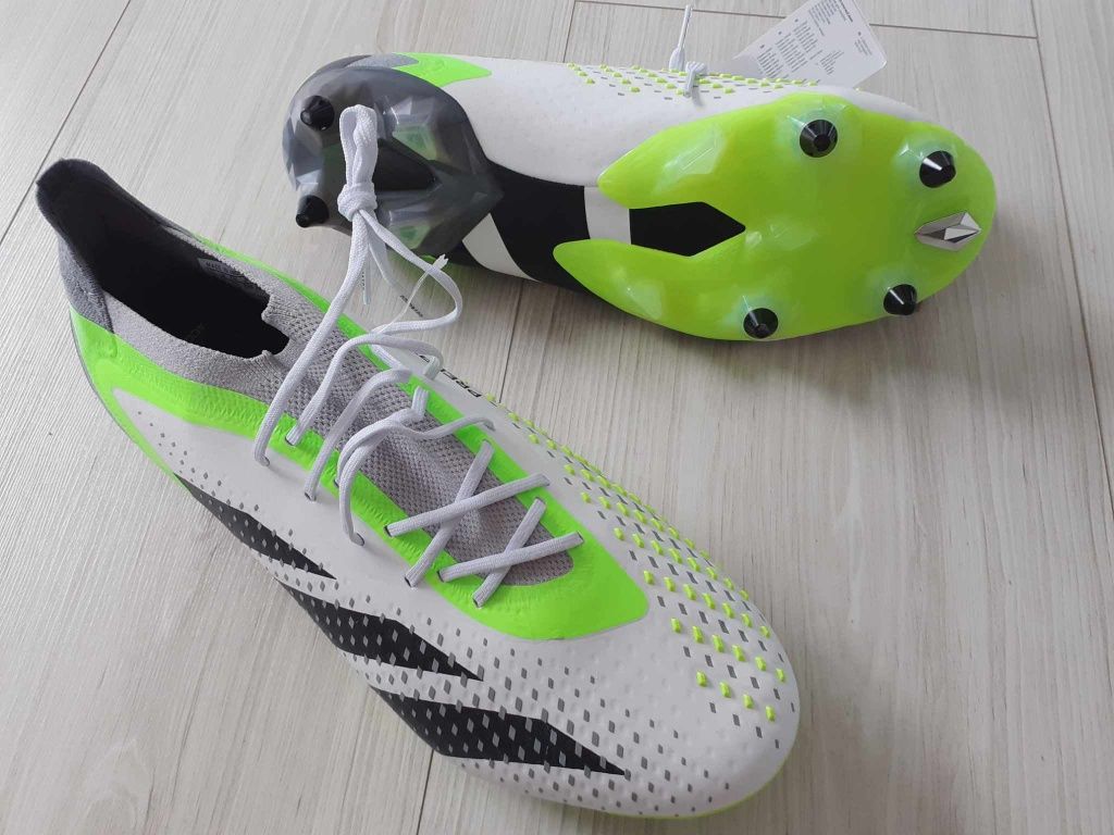 Profesjonalne korki piłkarskie Adidas Predator Accuracy.1 L  r.45 1/3