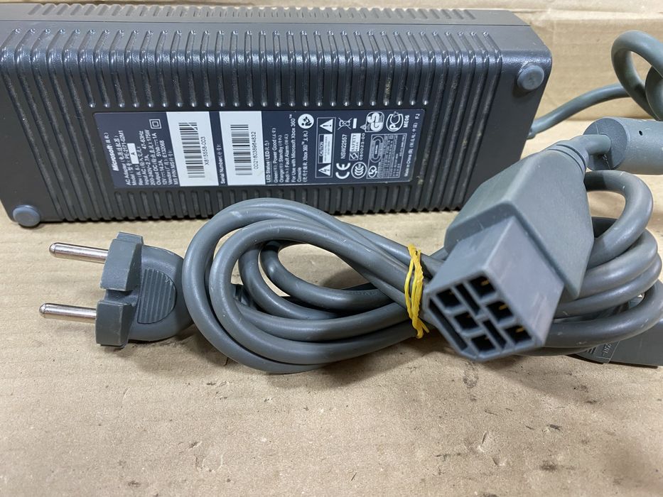 Блок питания Xbox 360 “Microsoft PE-2171-02M1”