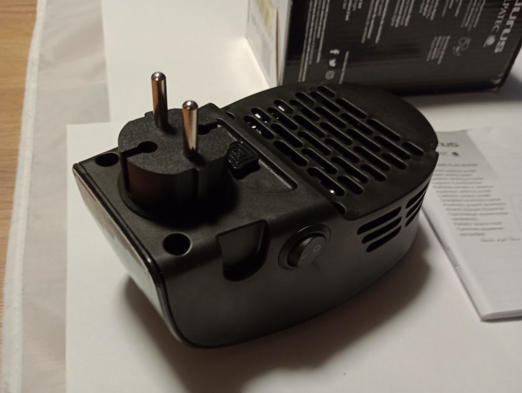 Mini termowentylator z wyświetlaczem
