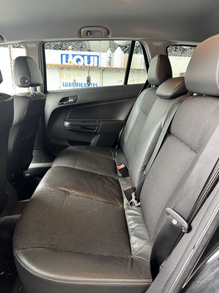 Opel Astra 1.6i Cosmo Automatica
