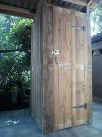 Туалет вуличний садовий дерев"яний