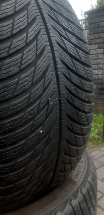 Продам колеса 225 45 R 18  Michelin Pilot Alpin 5 4шт зима