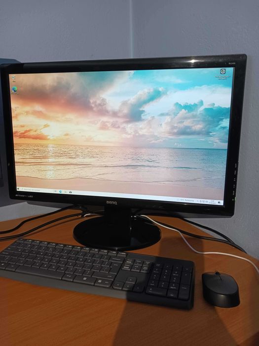 PC DELL XPS 8500 monitor BENQ GL2250 klawiatura myszka logitech MK235
