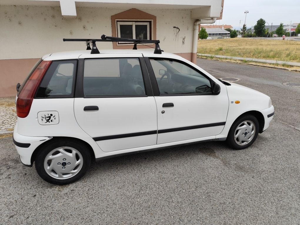 Fiat Punto 1.7 TD 5 lugares