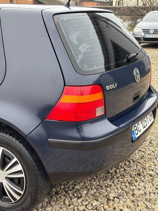 Гольф 4 1,9 дизель простий Можливий пригін уваше місто