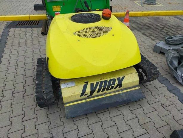 LYNEX LX 1000 robot koszący trawę