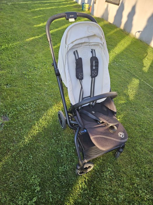 Cybex Eezy S Twist+ 2 wózek spacerowy z obrotowym siedziskiem