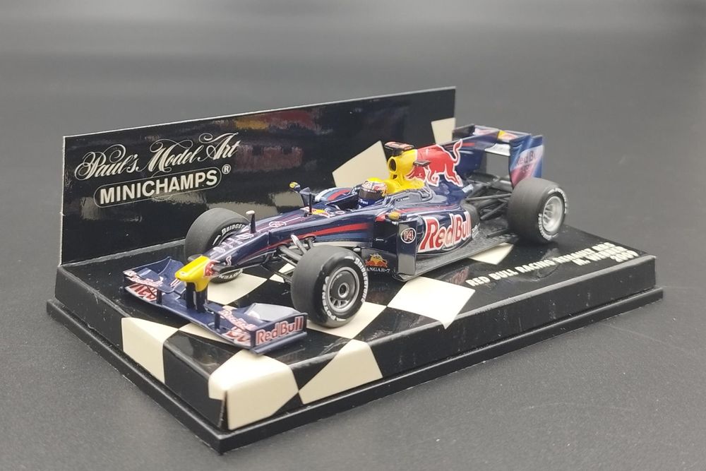 1:43 F1 Red Bull Racing Renault RB5 M Webber 2009 Minichamps