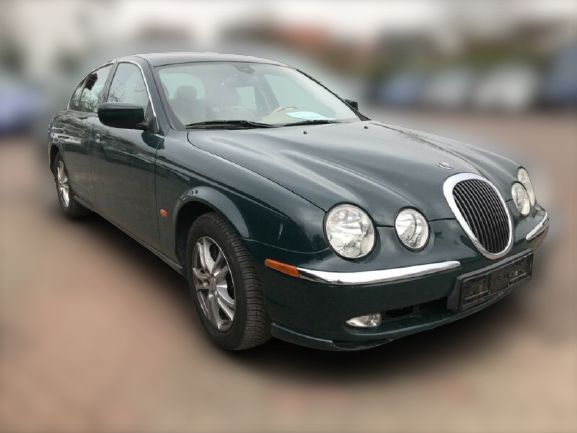 Jaguar S-Type 3.0 de 2000 para peças