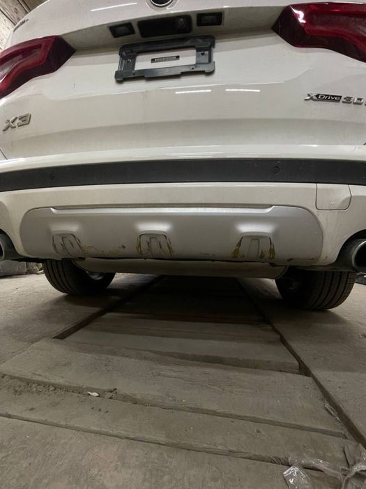 Продам задний бампер bmw x3 g01 2020