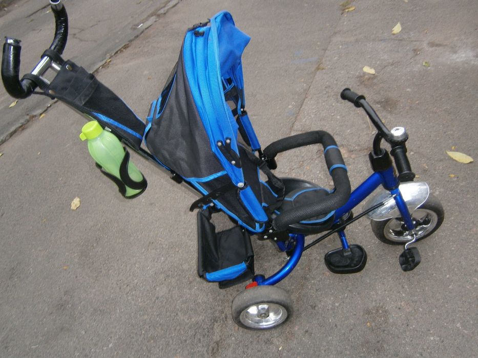 Велосипед-коляска трехколесный с родительской ручкой управления