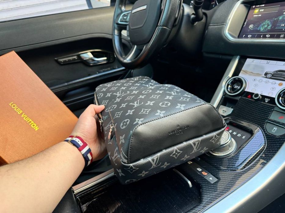 Мужская сумка слинг Louis Vuitton  сумка луі вітон слінг чоловічий