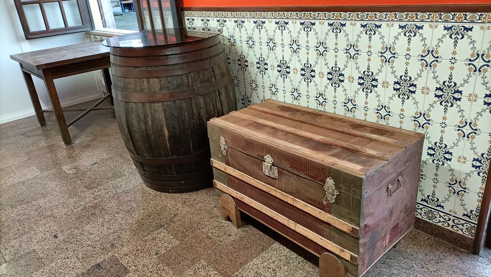 Vários outros artigos portas de madeira