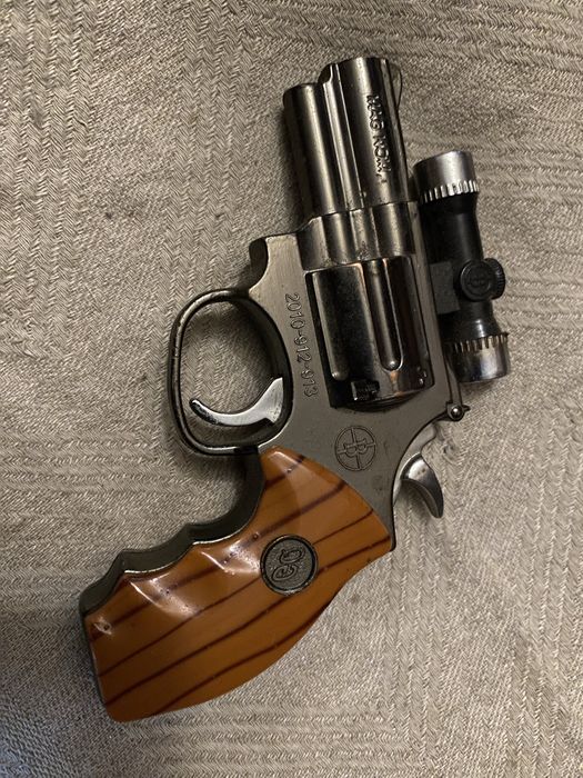 Зажигалка запальничка пістолет