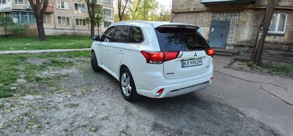 Mitsubishi outlander