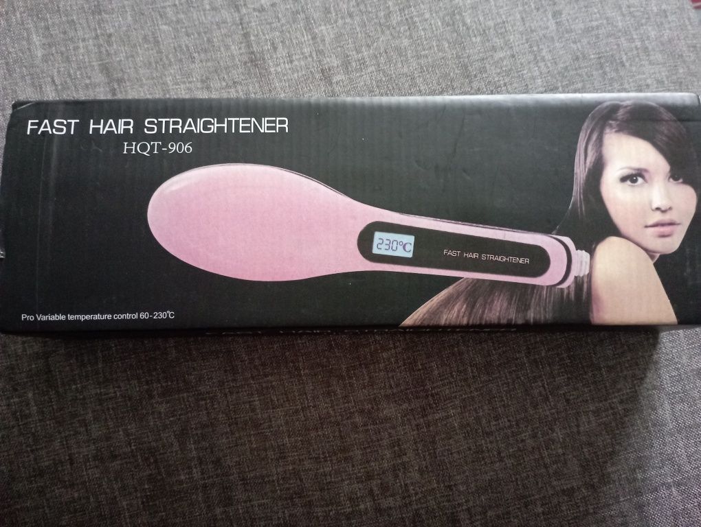 Szczotka prostująca włosy FAST HAIR STRAIGHTENER HQT-906