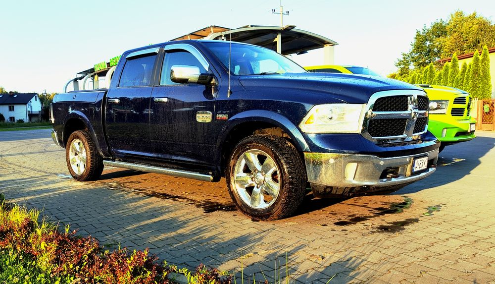 Dodge ram 5.7 hemi 4x4 zamiana