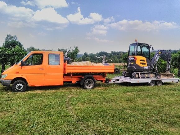 Gdów i okolice: roboty ziemne, drogi dojazdowe, wykopy, drenaże.