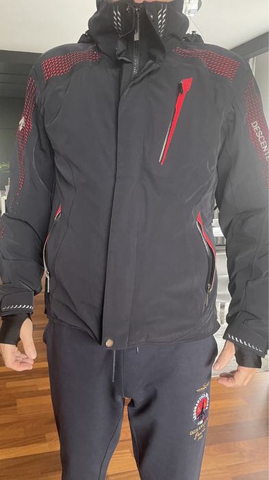 Kurtka sportowa narciarskak descente