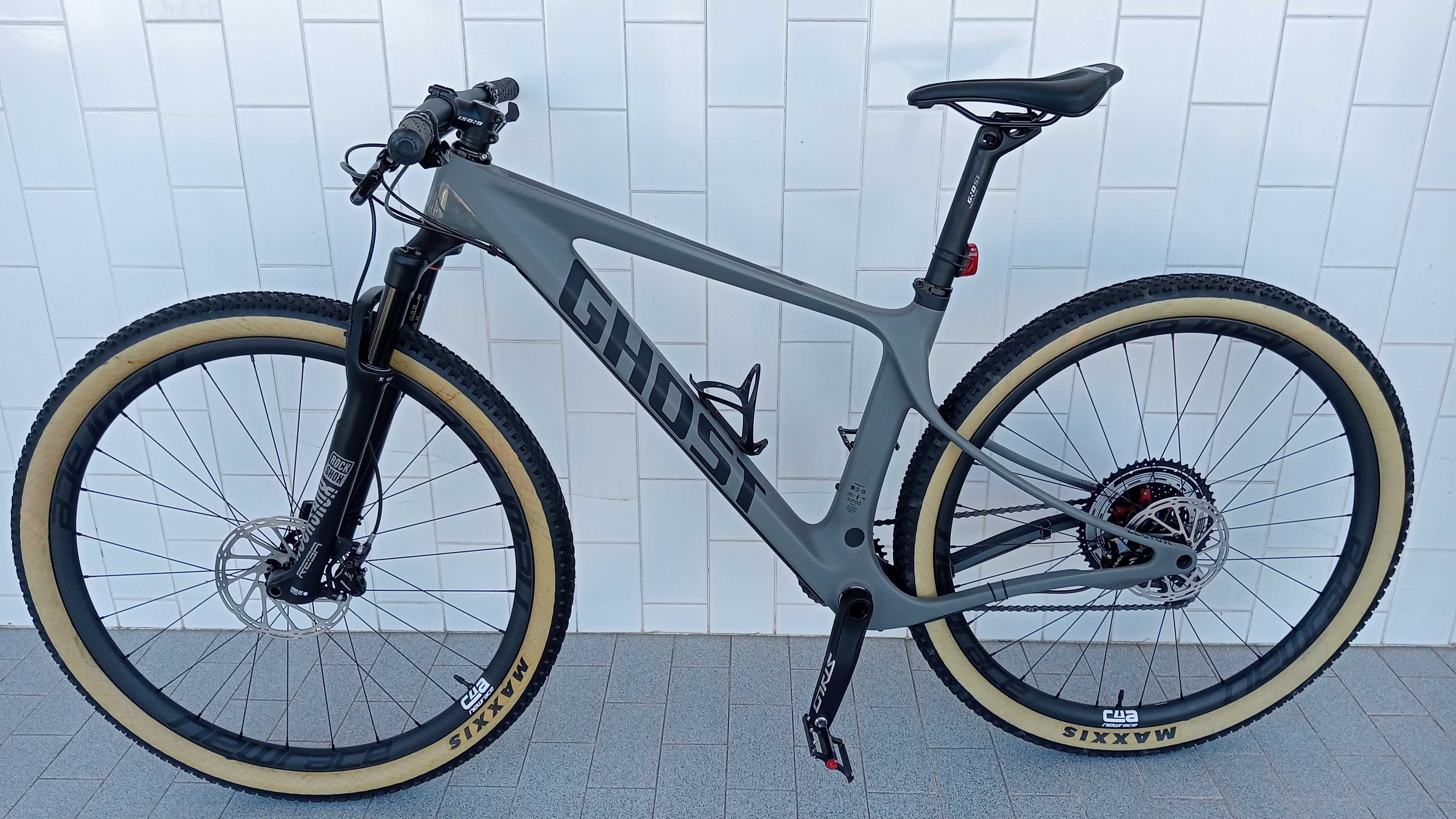 Bicicleta montanha carbono ghost 29er