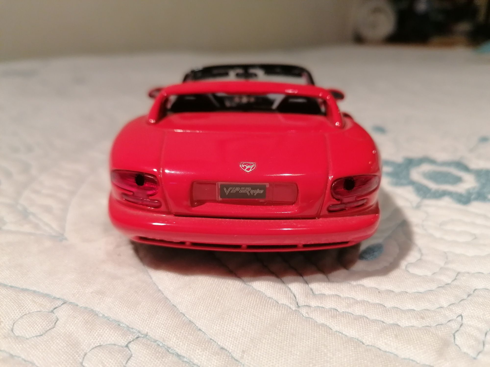 Dodge Viper RT /10 burago 1/24