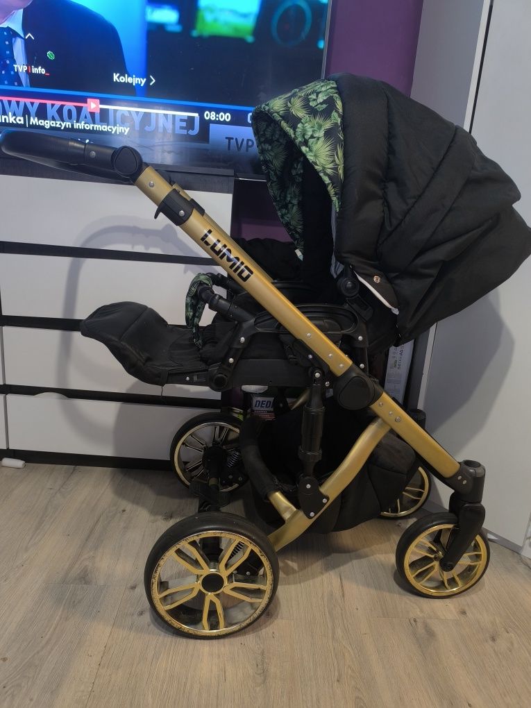 Sprzedam wózek 3 w 1