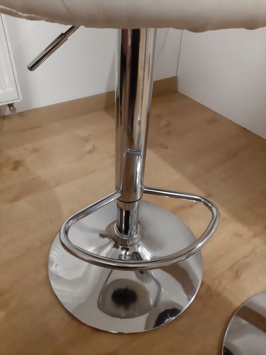 Hokery ekoskóra białe 2szt