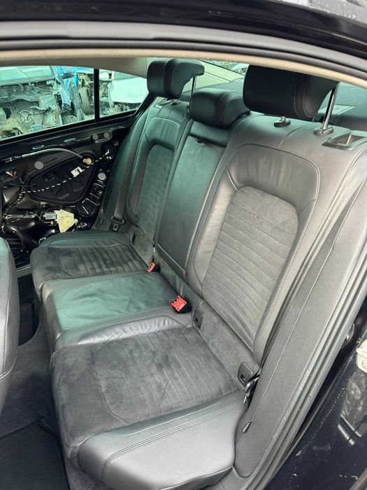 Комплект сидінь сідушки сидіння Volkswagen Passat B8 алькантара пасат