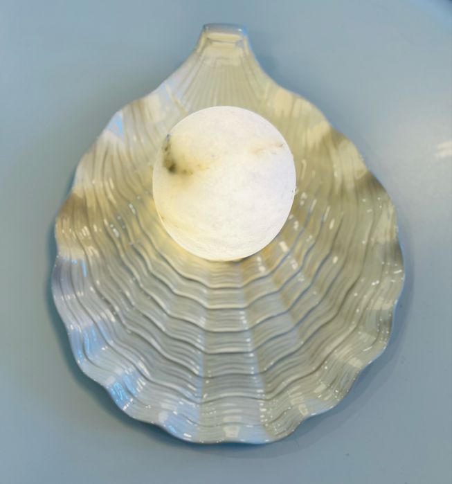 Półmisek w kształcie muszli talerz ozdobny muszla ceramiczna H&M