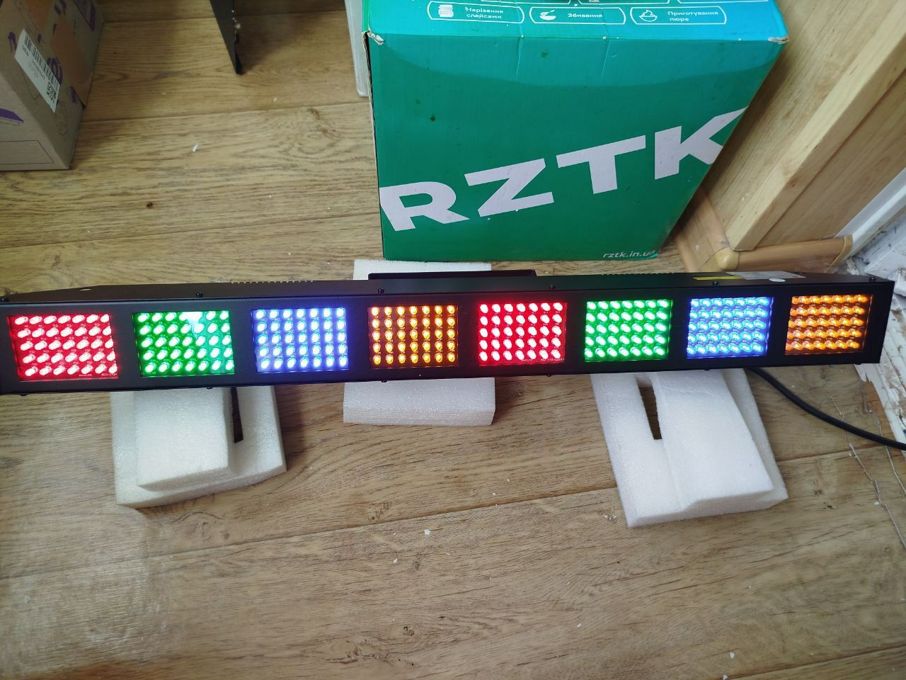 Световой прибор ADG COLOR burst 8 DMX