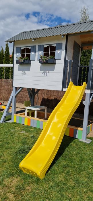 Wielki plac zabaw drewniany z domkiem