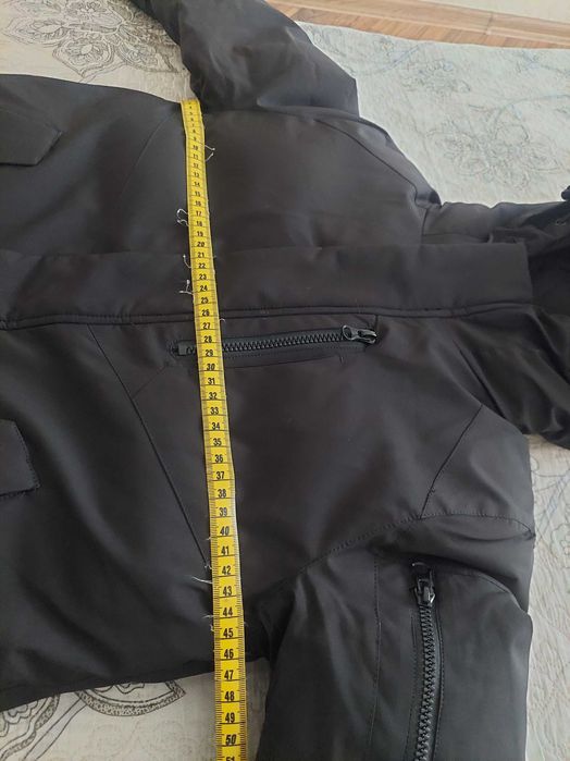 Зимова куртка на хлопчика р.128