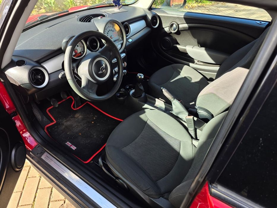 Mini Cooper 2009 1.4b klima!