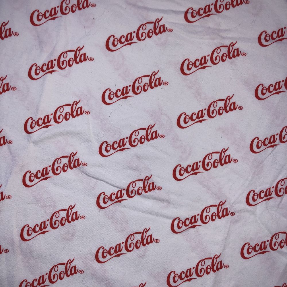 T-shirt Coca-Cola - Marki Reserved, Rozmiar S